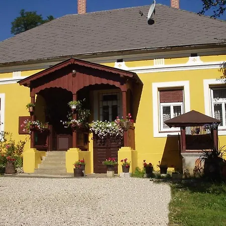 Apartment Liget Vendeghaz